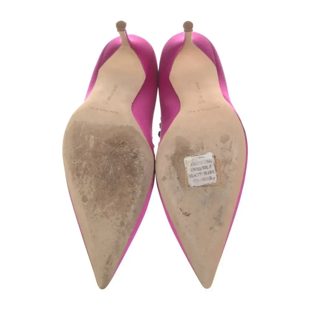 ❤️Manolo Blahnik Satin Pom-Pom Pumps❤️ - Picture 5 of 5